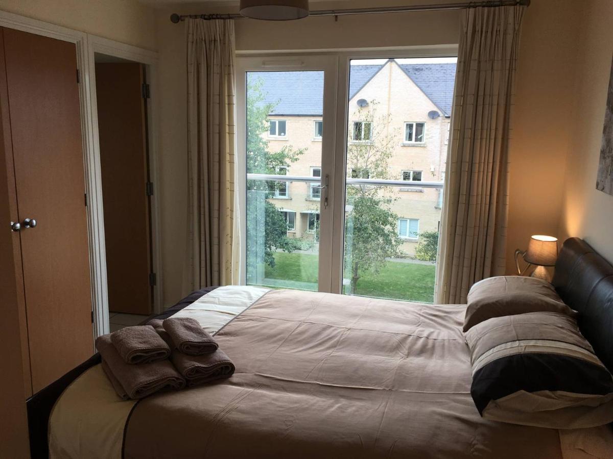 Penthouse Apartment On The River - 65 Skipper Way Saint Neots Exteriör bild